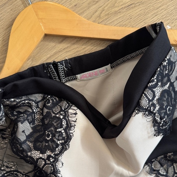 Ardene Strapless Black and Cream Dress - Picture 3 of 7